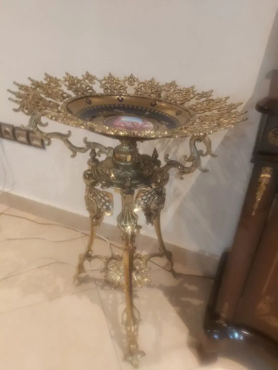 میوه خوری پایه دار|ظروف سرو و پذیرایی|مشکین‌دشت, |دیوار