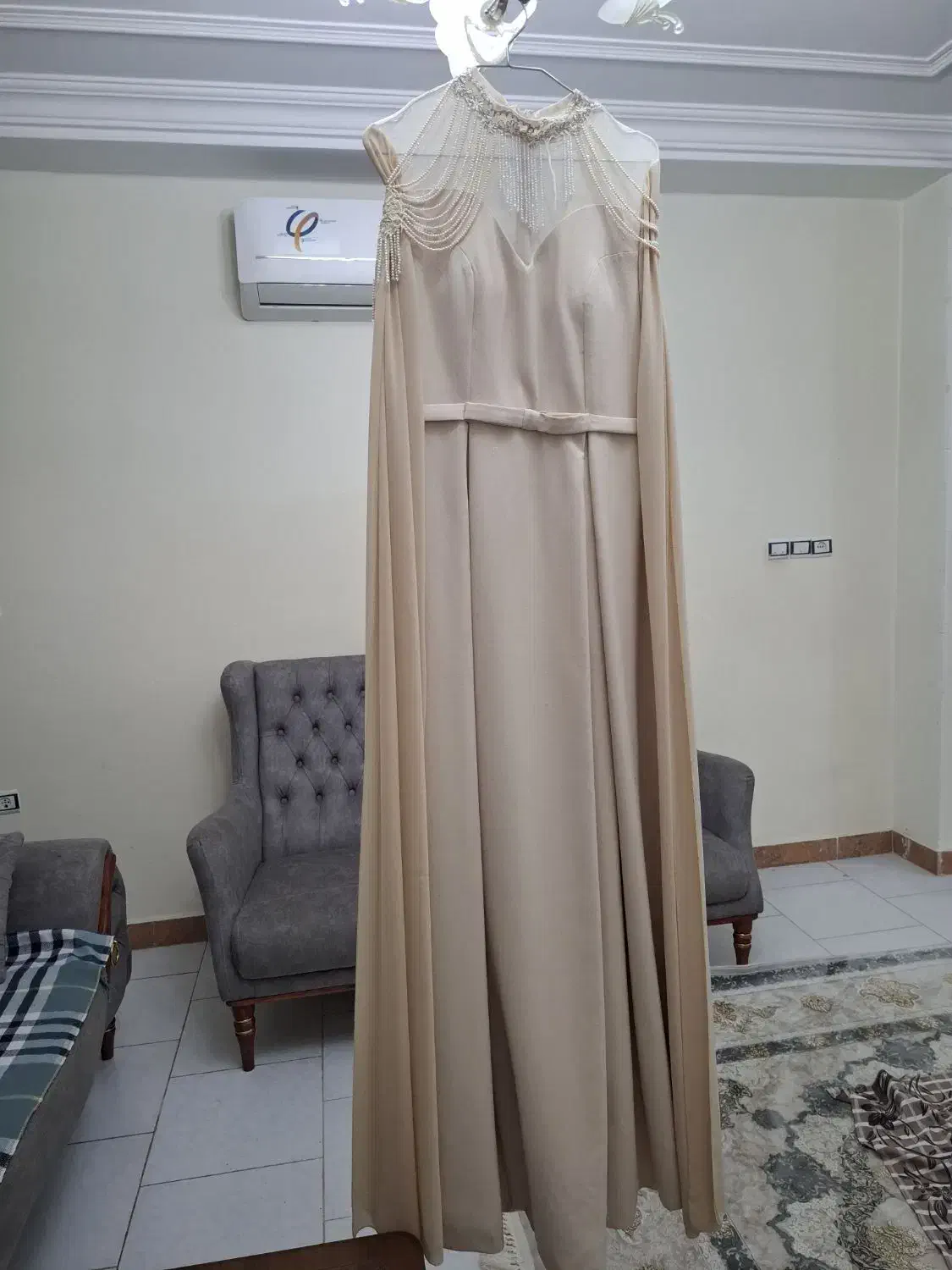 لباس مجلسی|لباس|قائم‌شهر, |دیوار