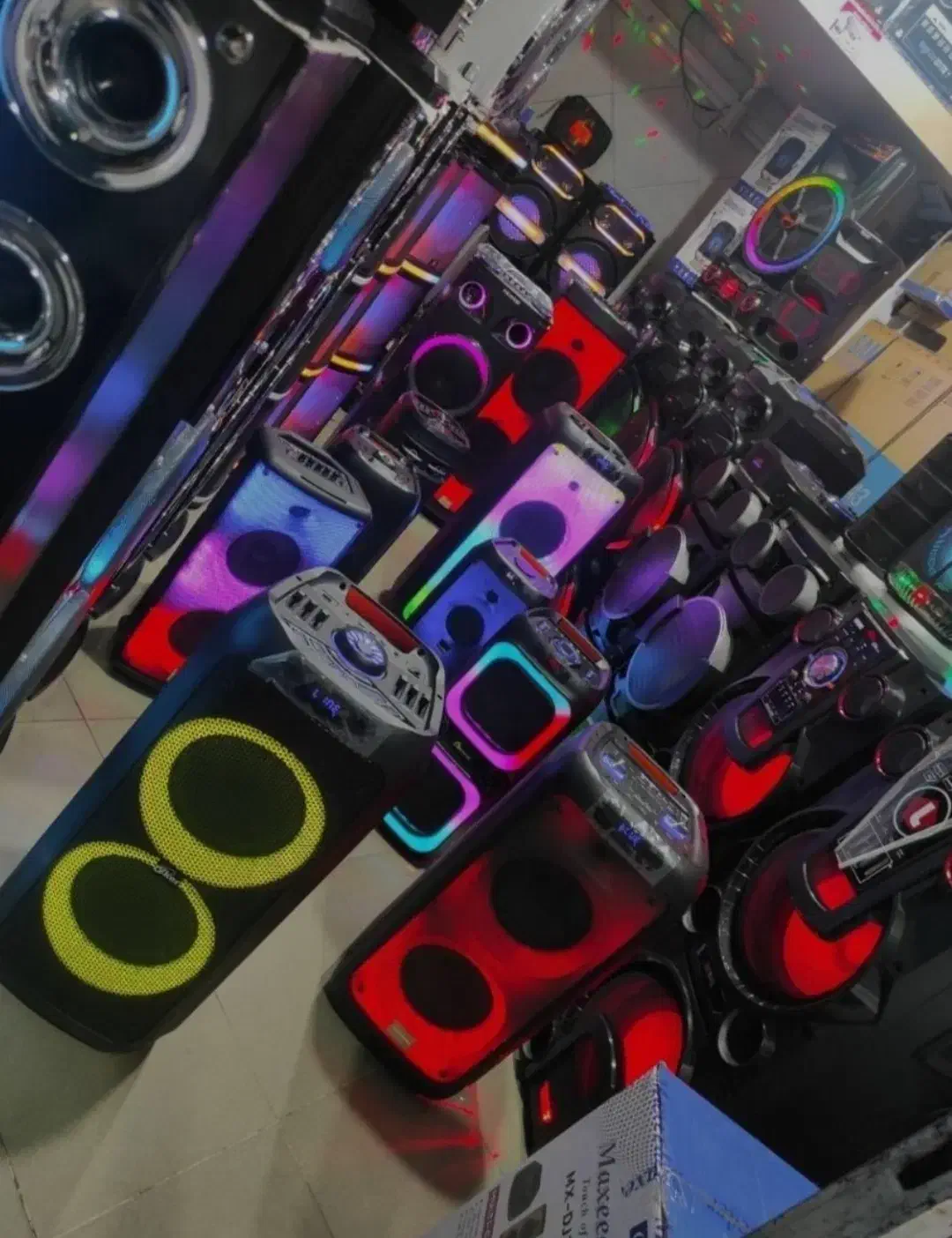 اسپیکر جفت . خریدار.و فروشنده باند و سیستم صوتی|سیستم صوتی خانگی|تهران, مرزداران|دیوار