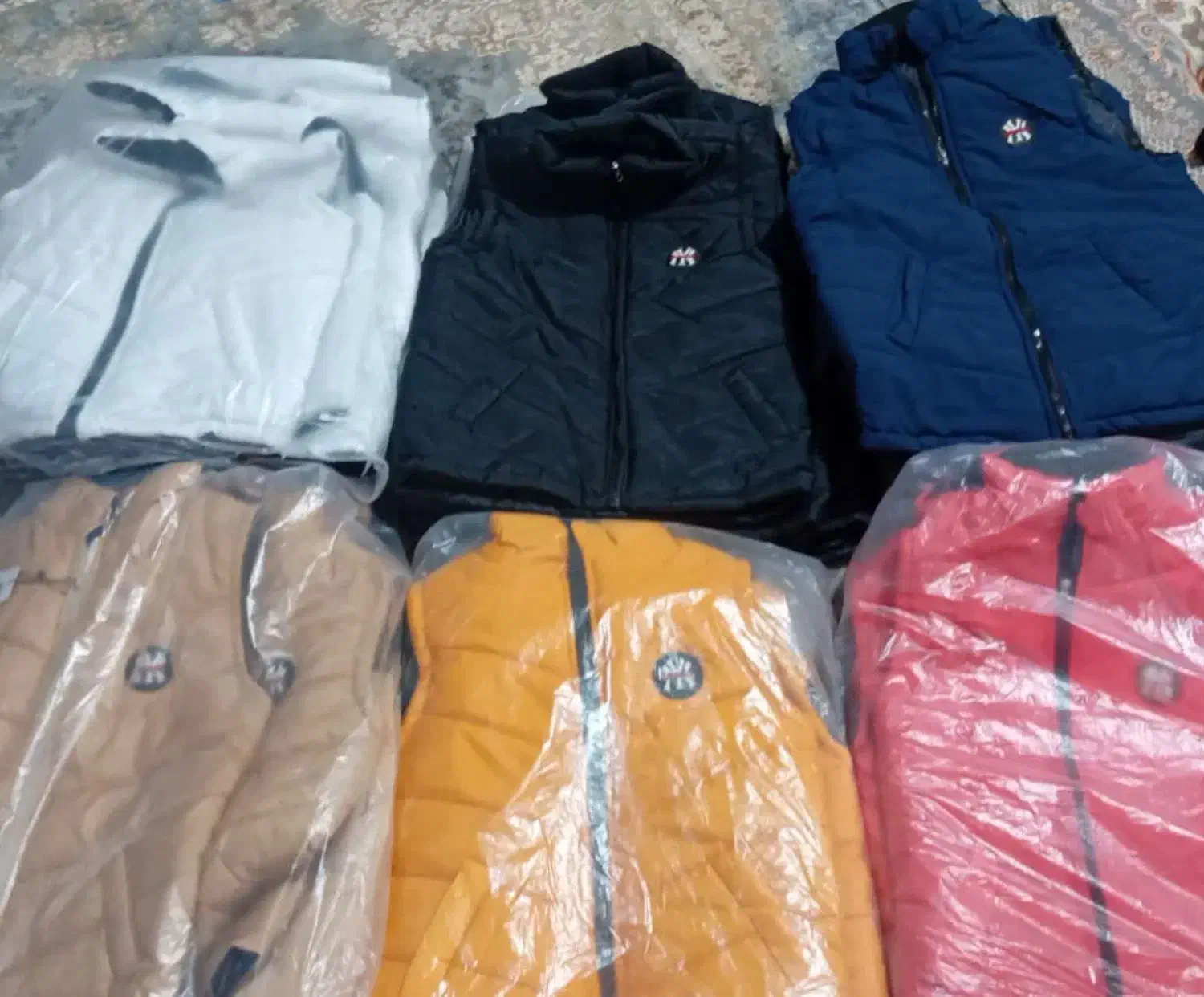 دورس پافر و کلا|لباس|یزد, |دیوار