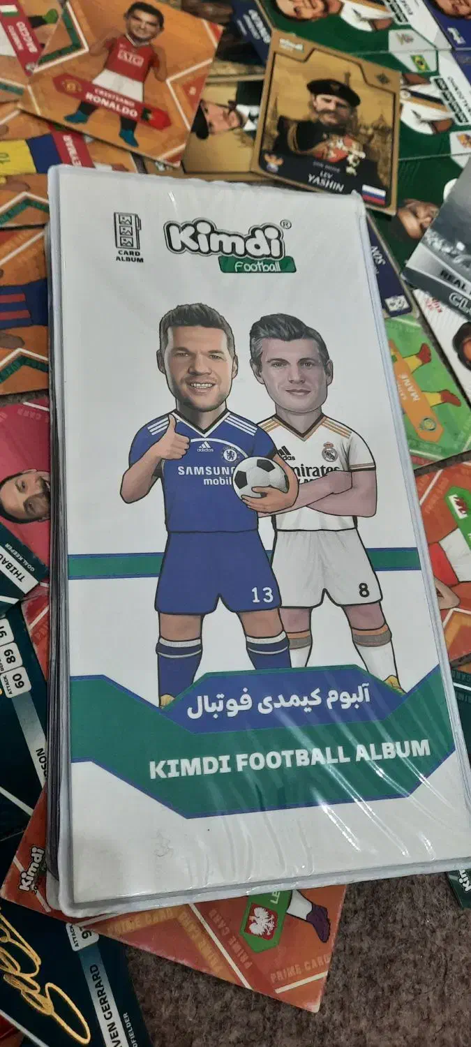 فروش ویژه کمیدی نو همراه با آلبوم و مینی فیگور|کلکسیون و سرگرمی|اسفراین, |دیوار