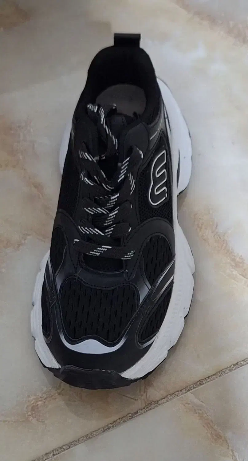 فروش کفش|کیف، کفش، کمربند|دوگنبدان, |دیوار