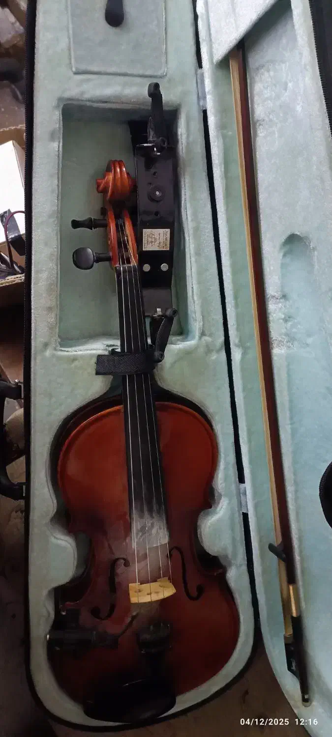 ویلون|ویولن|اهواز, کوی آزادی|دیوار