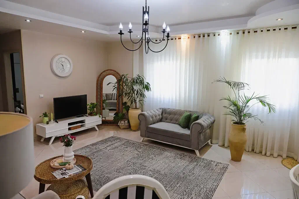 واحد اجاره روزانه و هفتگی|اجارهٔ کوتاهمدت آپارتمان و سوئیت|صدرا-فارس, فاز ۱|دیوار