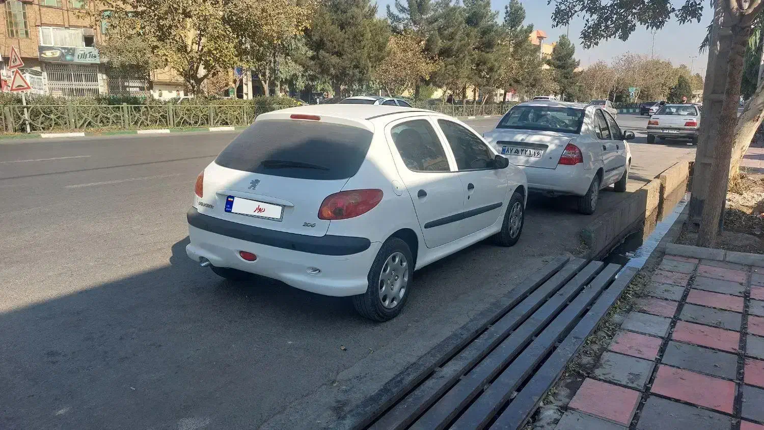 پژو ۲۰۶ تیپ ۳|خودرو سواری و وانت|قم, هفت تیر|دیوار
