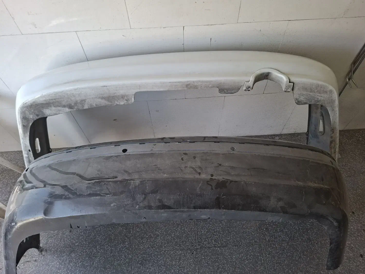 صندوق عقب ۲۷ مشکی سپر عقب ماکسیما سپرعقب اونتا|قطعات یدکی و لوازم جانبی|یزد, |دیوار