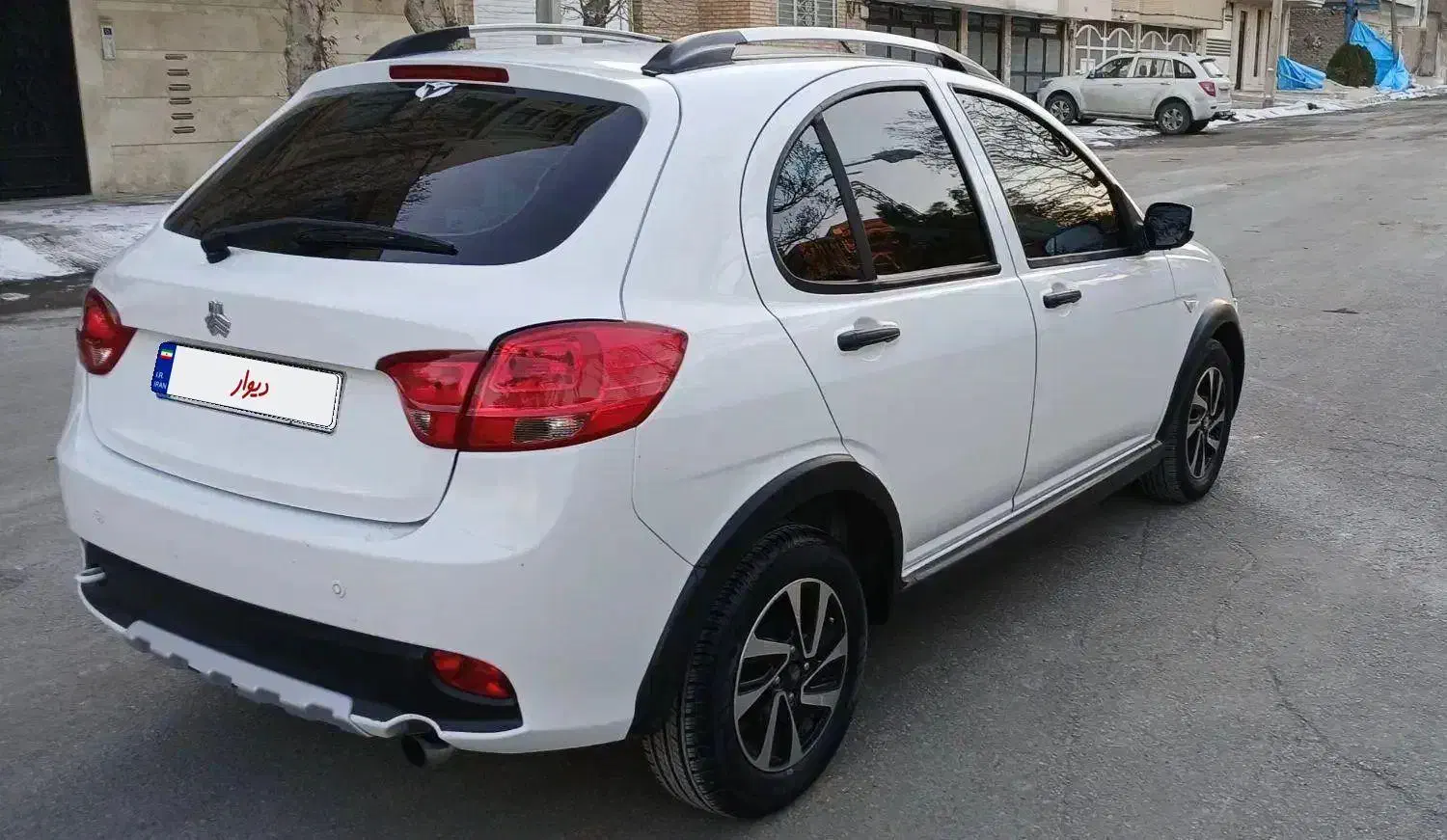 کوئیک 98 بی رنگ شاسی سالم|خودرو سواری و وانت|مشهد, ده دی|دیوار