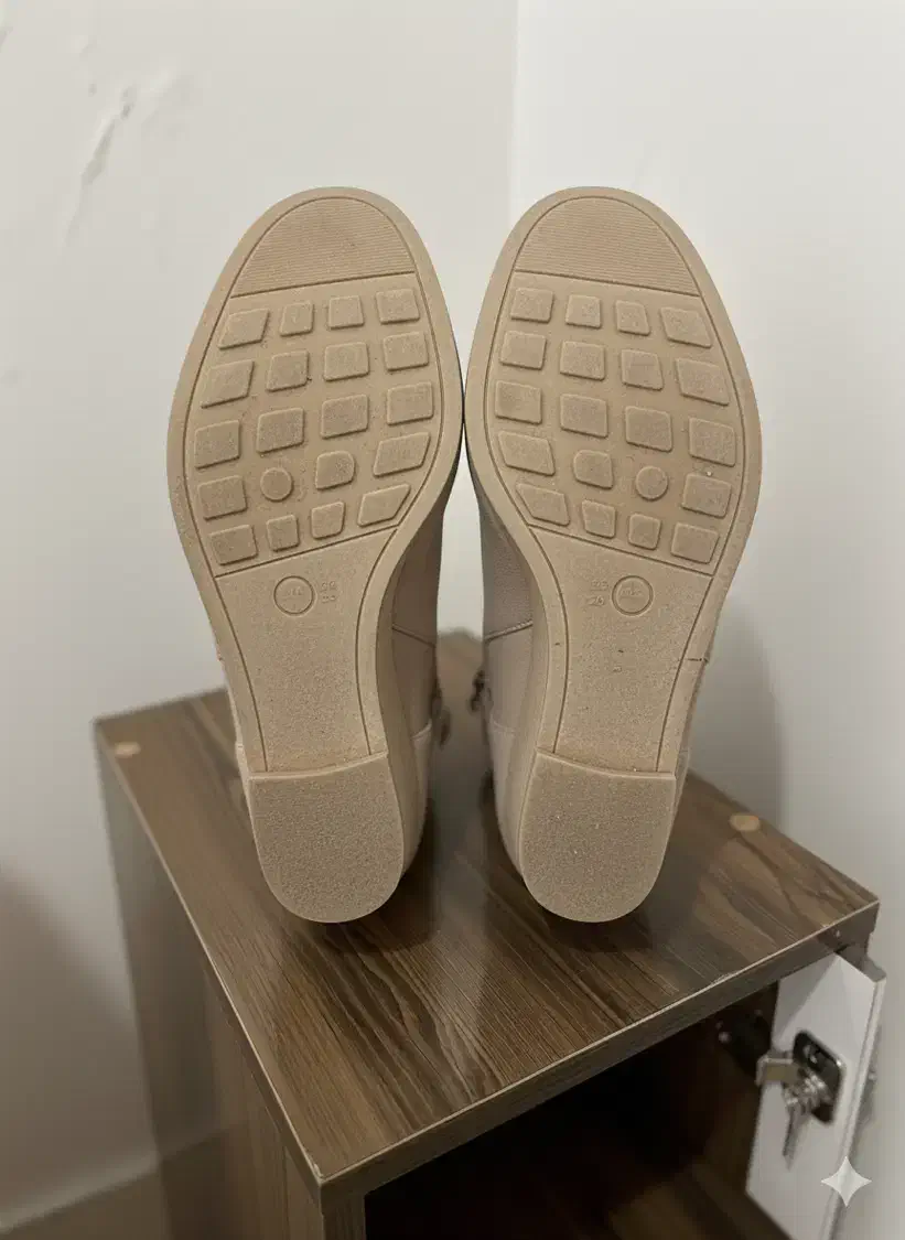 نیم بوت نو سایز ۴۰|کیف، کفش، کمربند|تبریز, |دیوار