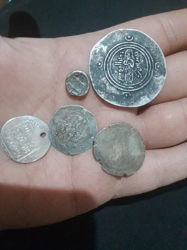 سکه‌ای قدیمی  قدمت دار|کلکسیون سکه، تمبر، اسکناس|شیراز, فرهنگ شهر|دیوار