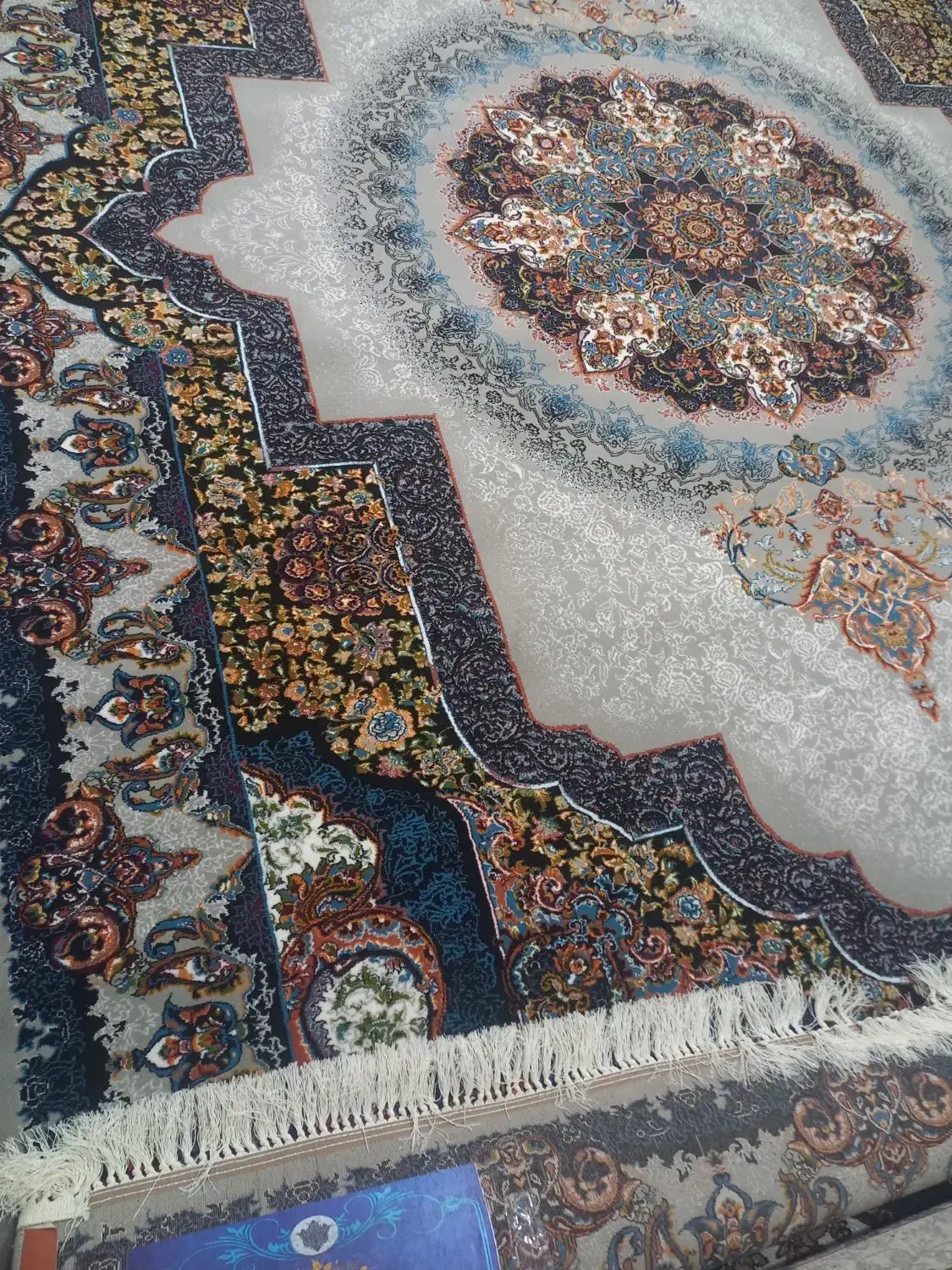 فرش ۶متری و۱۲ متری|فرش|کرمانشاه, |دیوار