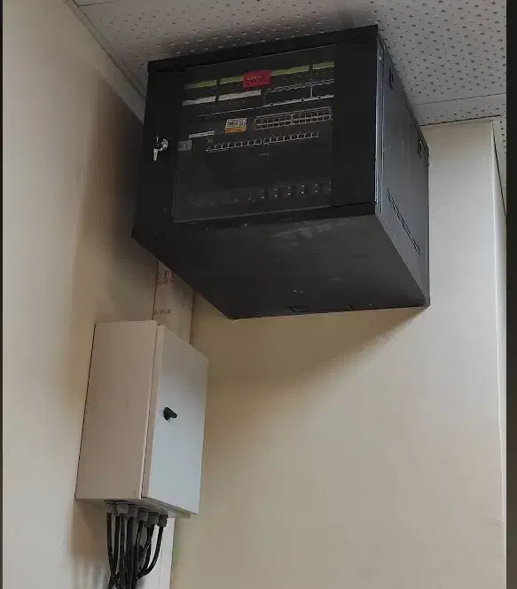 برق خانگی وصنعتی،دوربین مداربسته،دزدگیر وشبکه،تلفن|خدمات پیشه و مهارت|ورامین, ورامین|دیوار