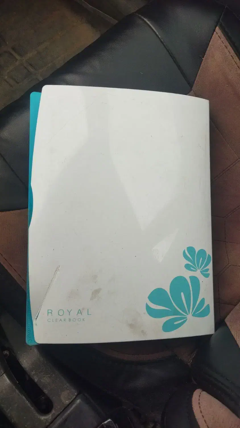 کاتالوگ پیدا کردم|اشیا|بروجن, |دیوار