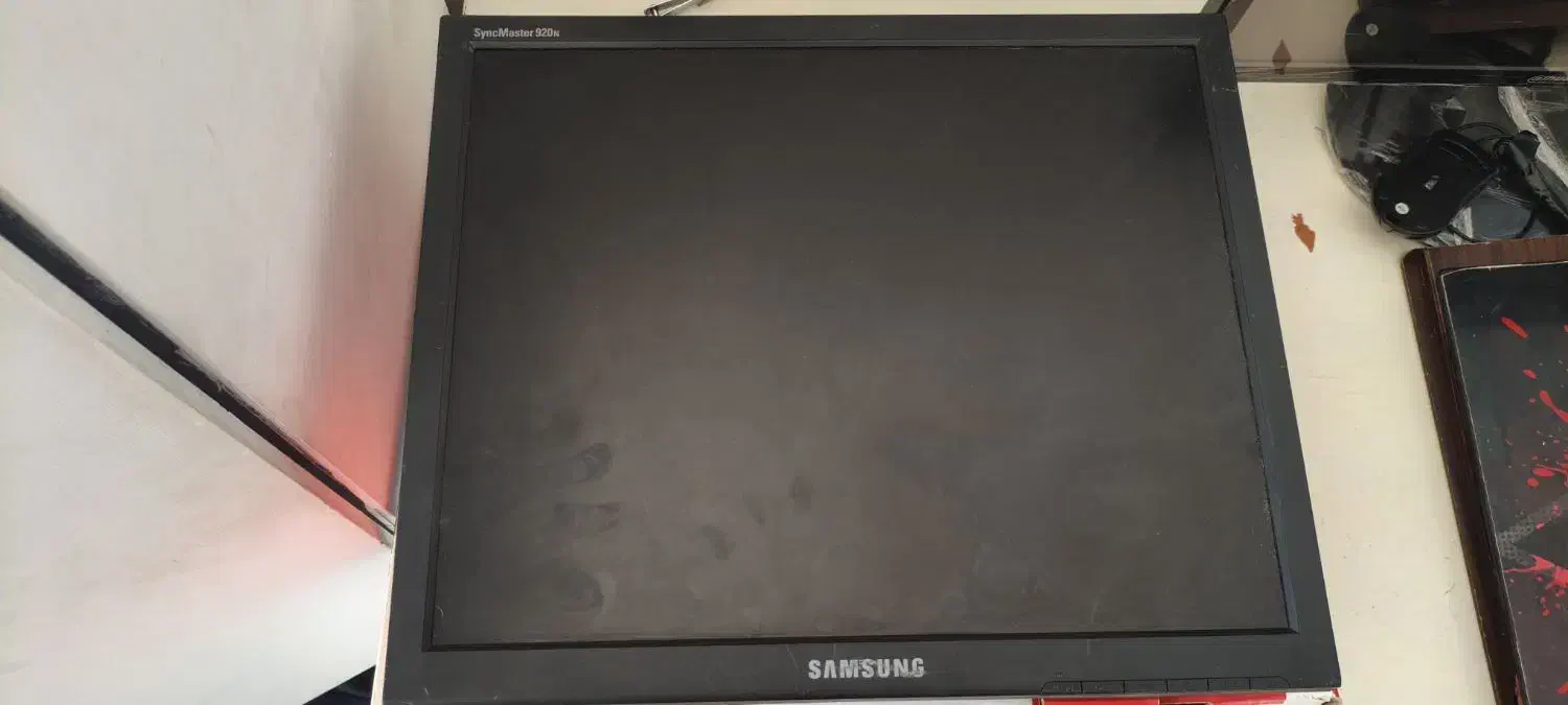 مانیتور 19اینچ|قطعات و لوازم جانبی رایانه|شیراز, سفیرشمالی|دیوار