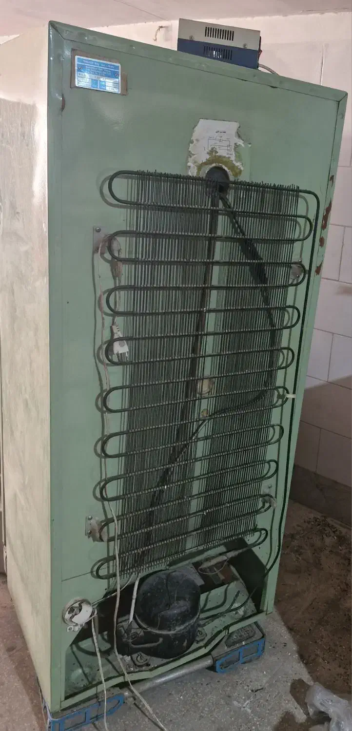 فروش فوری یخچال فریزر فیلور تمیز و سالم قیمت مناسب|یخچال و فریزر|یزد, |دیوار