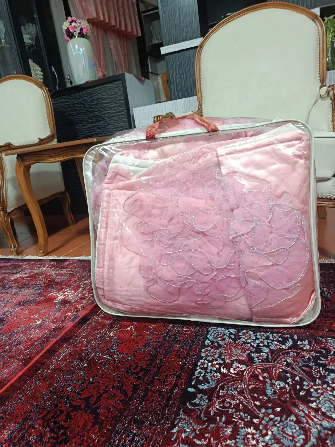 رو تختی|سرویس روتختی|رشت, ولکس|دیوار