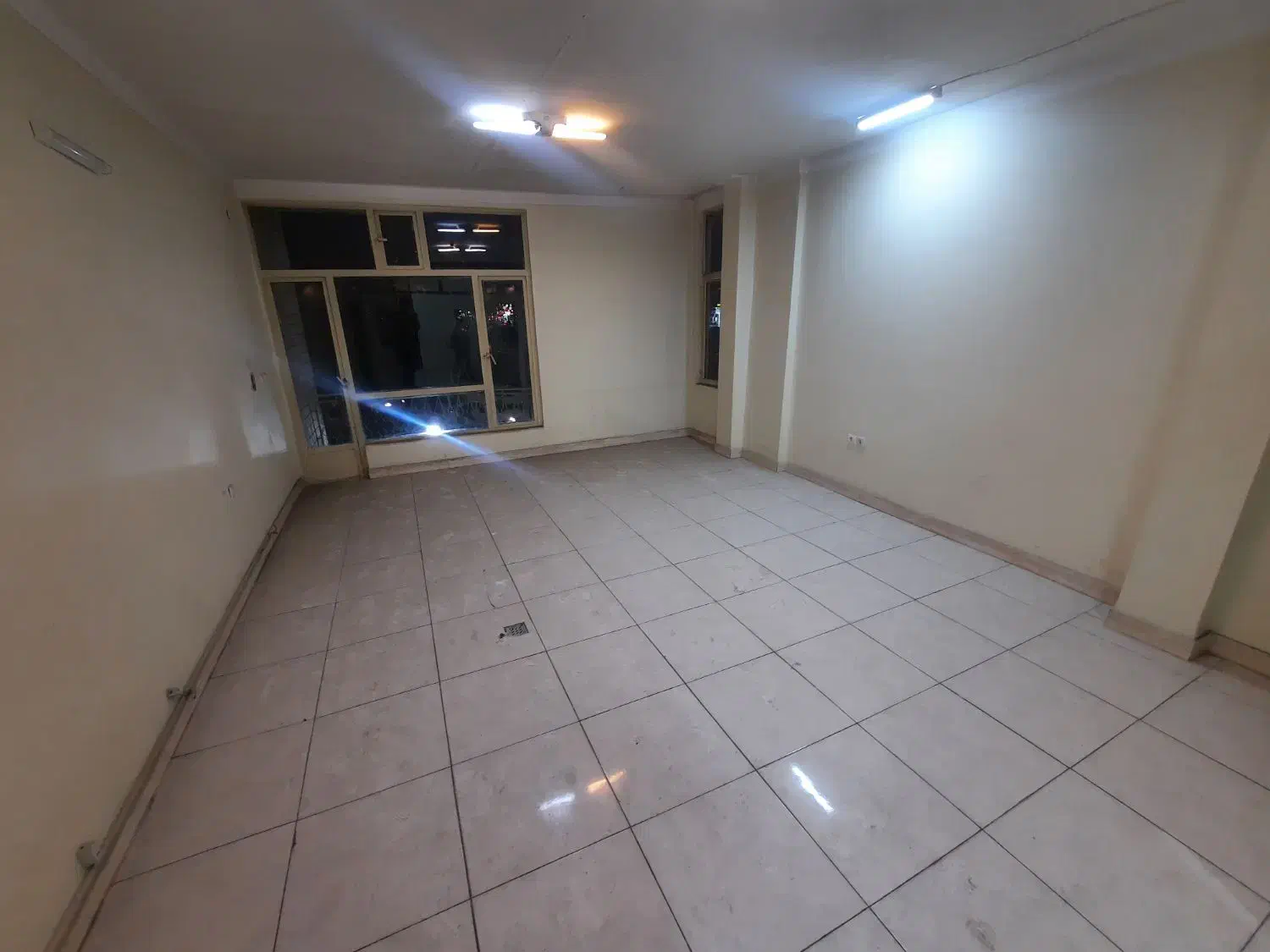 رهن و اجاره واحد اداری / ابوریحان|اجارهٔ دفتر کار، اتاق اداری، مطب|تبریز, |دیوار