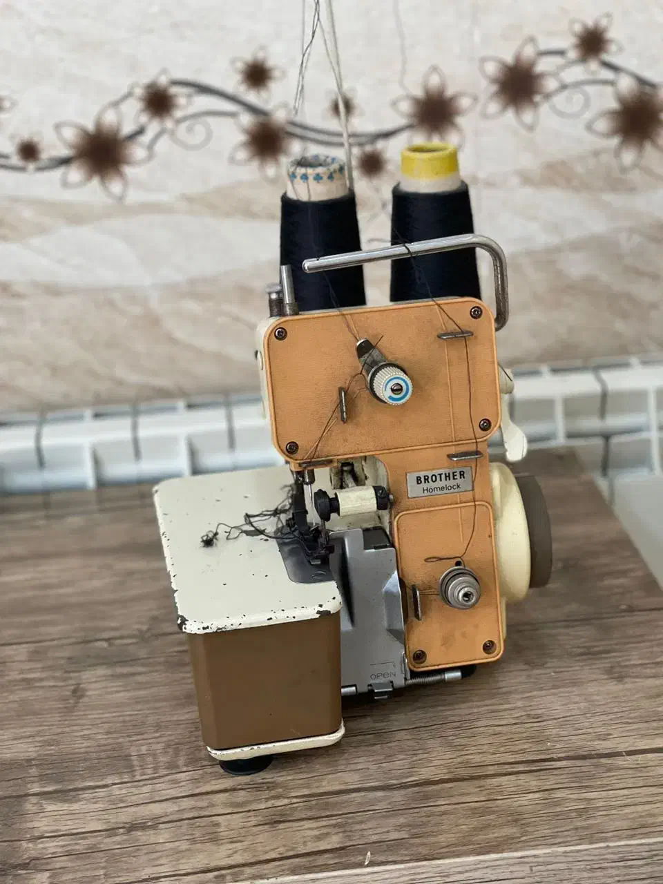 سردوز|چرخ خیاطی و ریسندگی|بانه, |دیوار