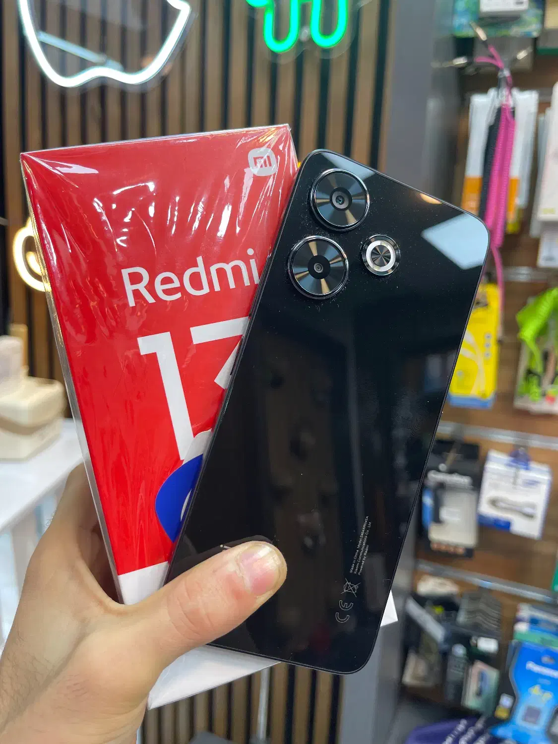 Redmi 13 256 GB ram 8 با ۱۷ ماه گرانتی شرکتی|موبایل|رشت, بازار|دیوار