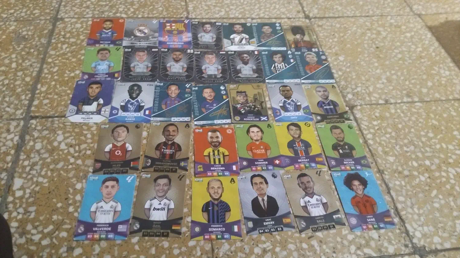 کلی کیمد ی|اسباب‌‌بازی|شیراز, لب آب|دیوار