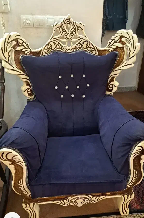 مبل بسیار زیبا سالم نو|مبلمان خانگی و میز عسلی|اراک, |دیوار