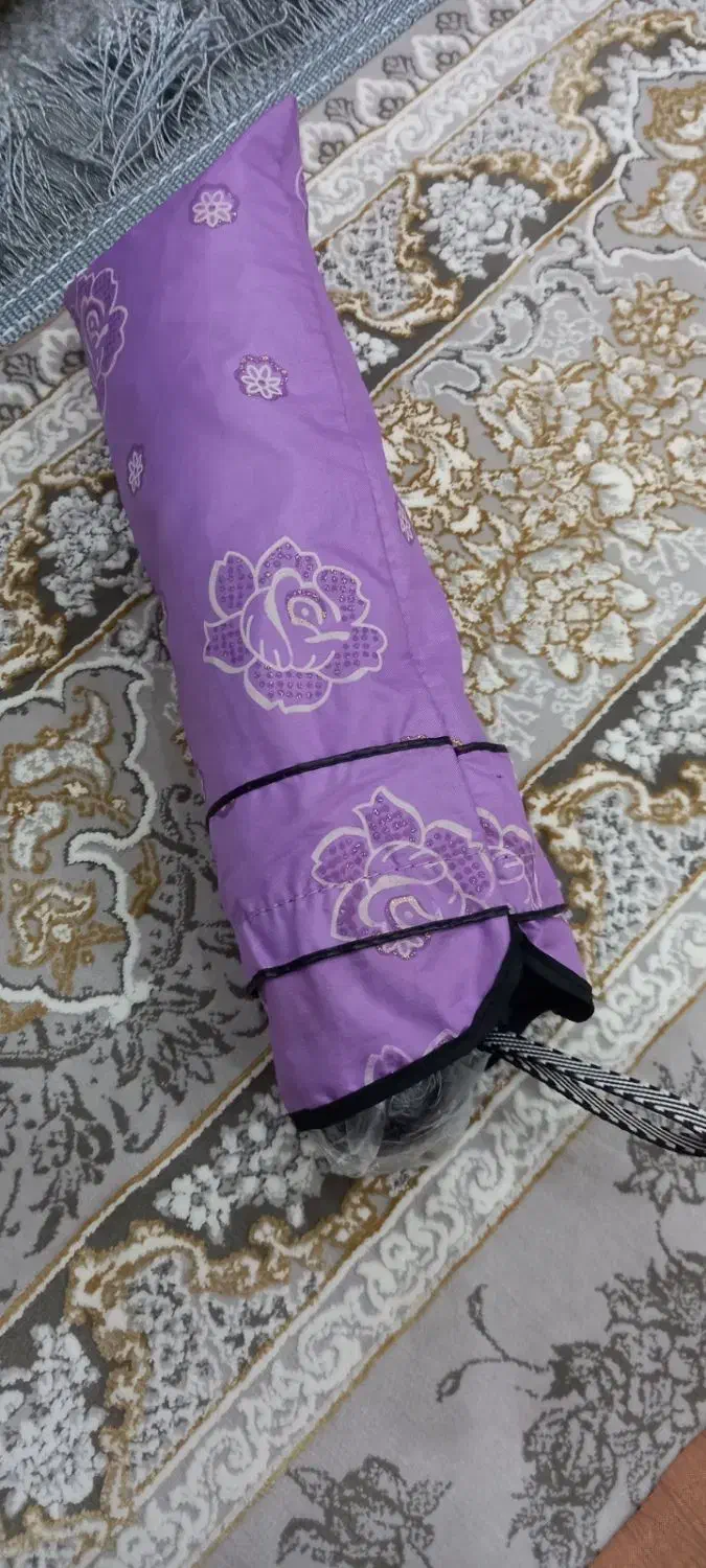 چتر دخترانه|کفش و لباس بچه|اشتهارد, |دیوار