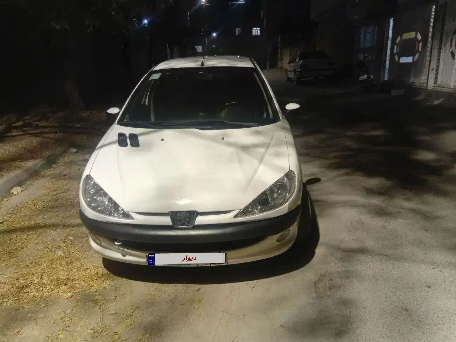 پژو۲۰۶|خودرو سواری و وانت|آشخانه, |دیوار