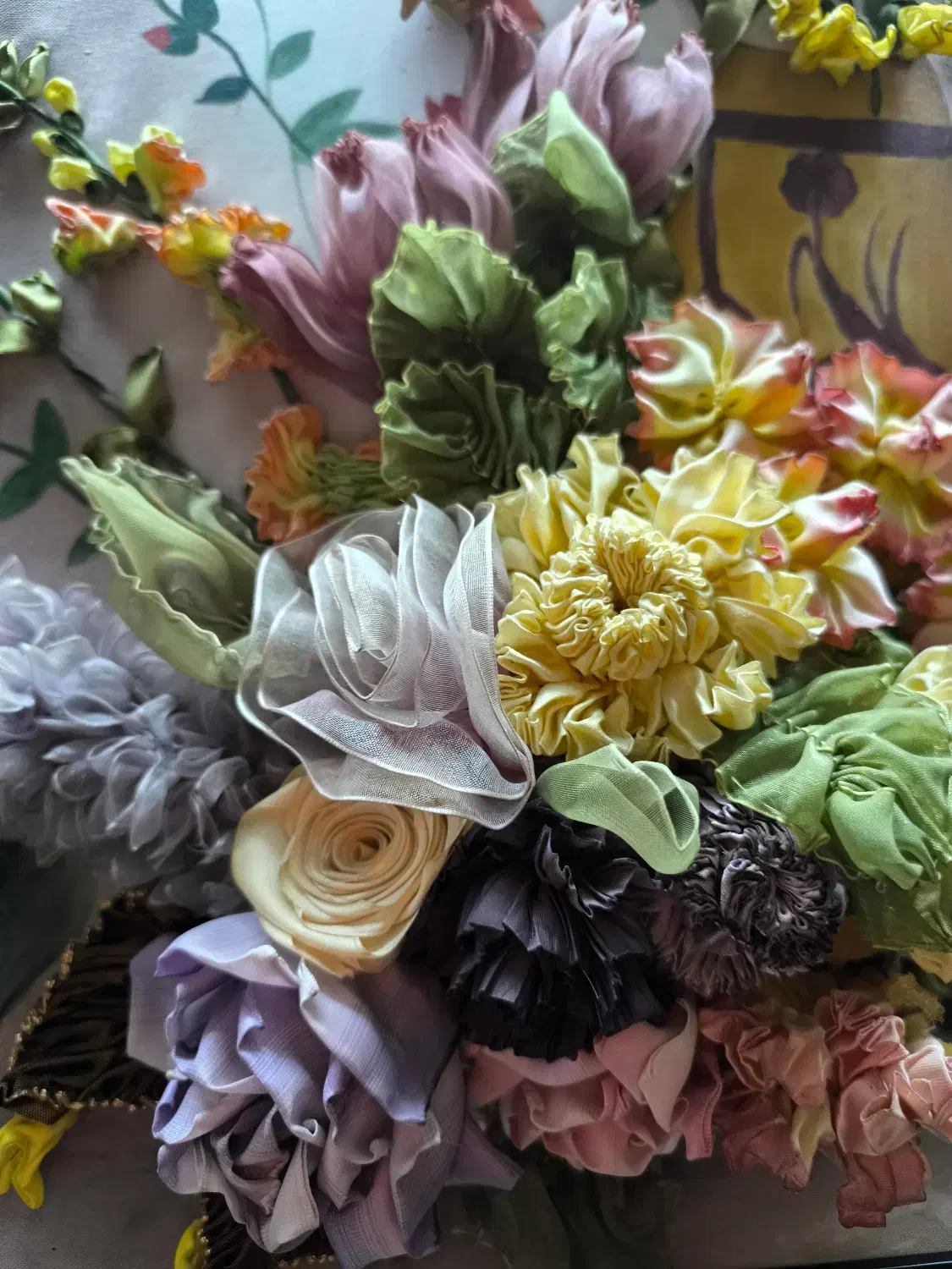 قاب روبان دوزی شده با قاب چوبی|تابلو، نقاشی، عکس|اصفهان, جلفا|دیوار