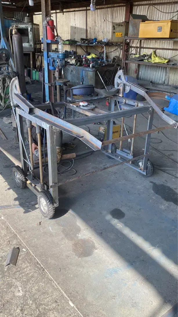 آهنگری و جوشکاری|استخدام صنعتی، فنی، مهندسی|تهران, صاحب الزمان|دیوار