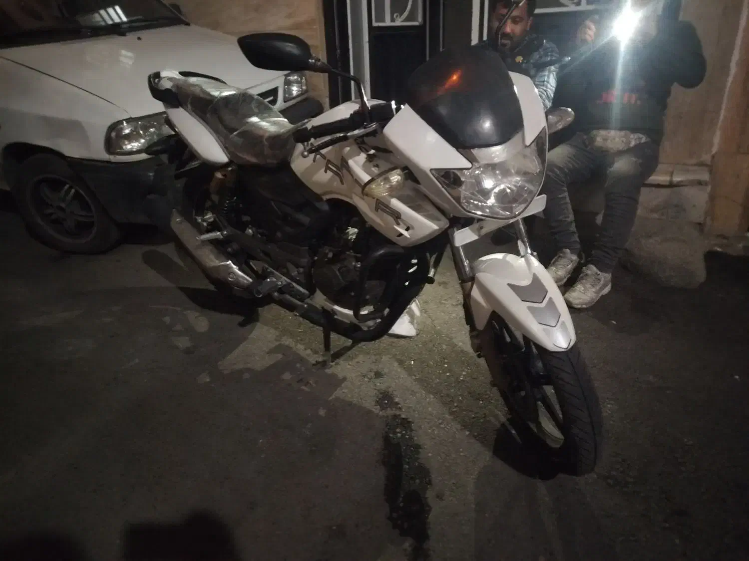 اپاچی 180|موتورسیکلت|نسیم‌شهر, |دیوار