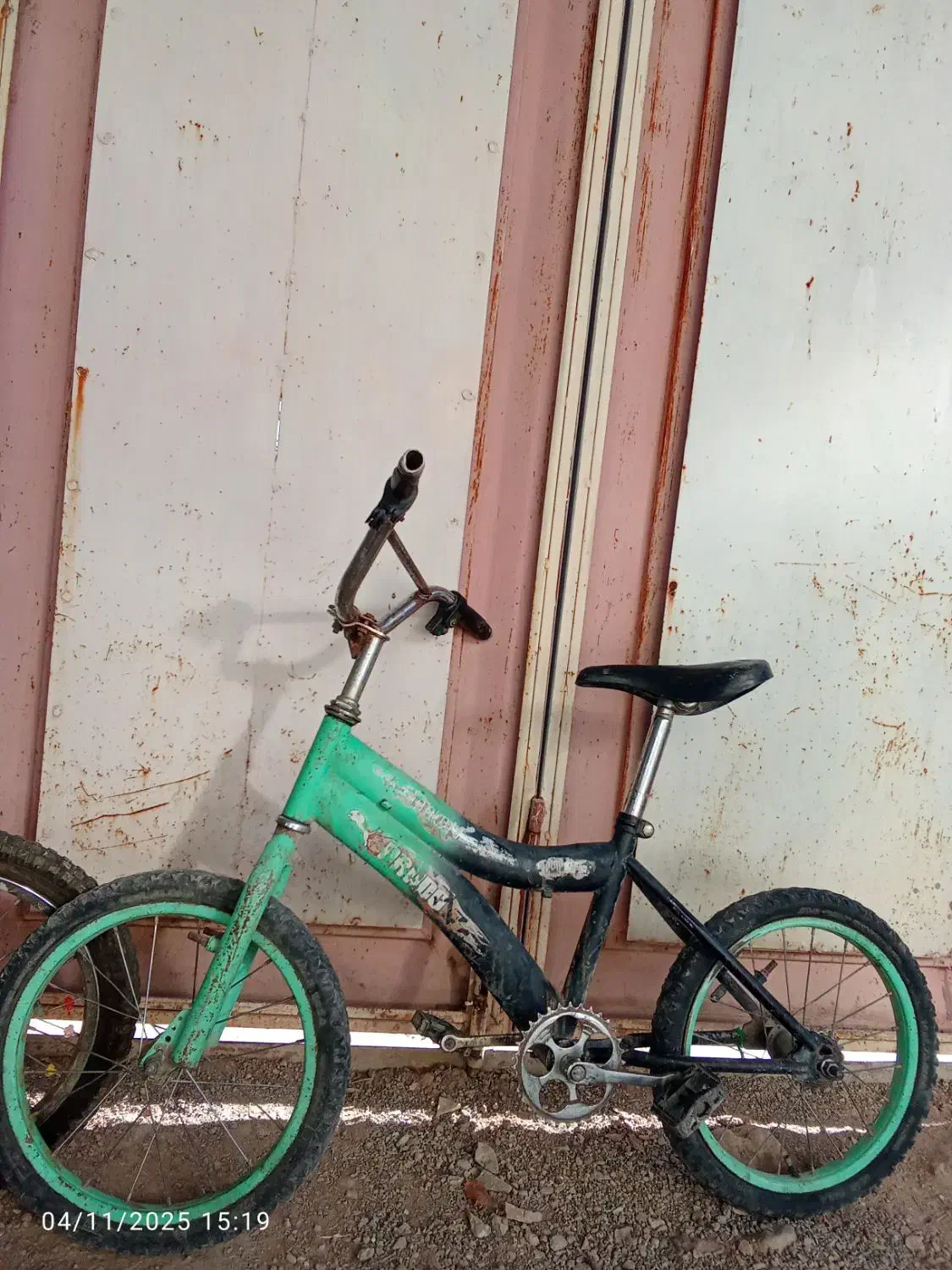 دو عدوچرخه|دوچرخه، اسکیت، اسکوتر|رومشکان, |دیوار