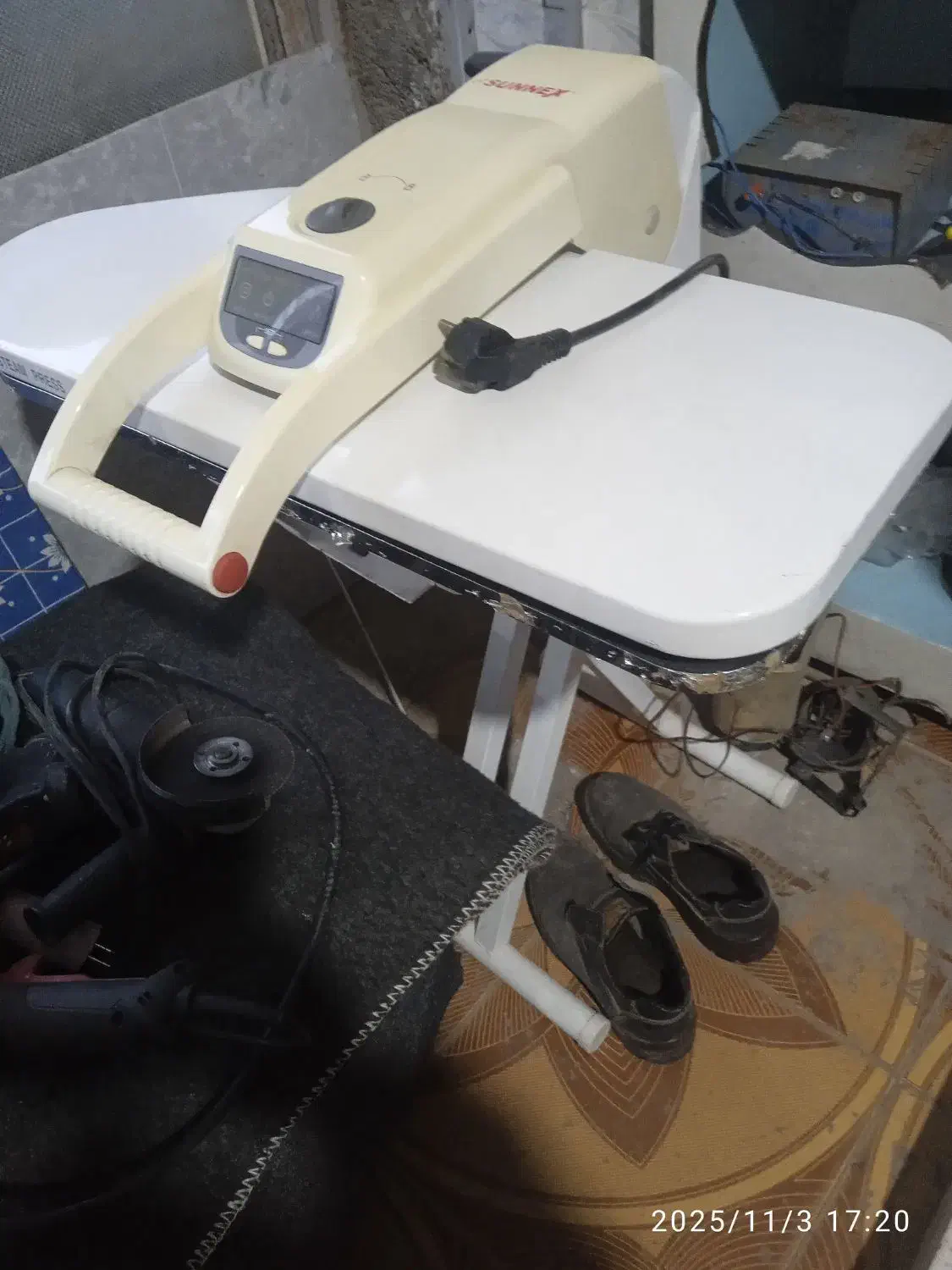 اتوی 20ساله|اتو و لوازم اتو|هریس, |دیوار