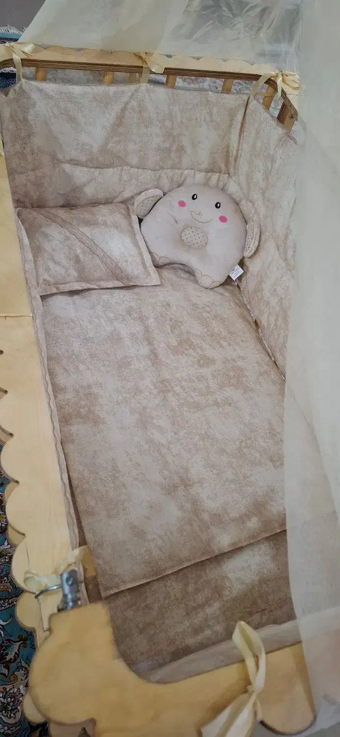 تخت و گهواره کنار مادر 5/500|تخت و صندلی بچه|دزفول, |دیوار