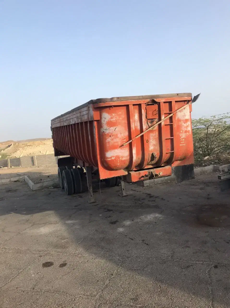 کمپرس دومحور مرتب|خودرو سنگین|یزد, |دیوار