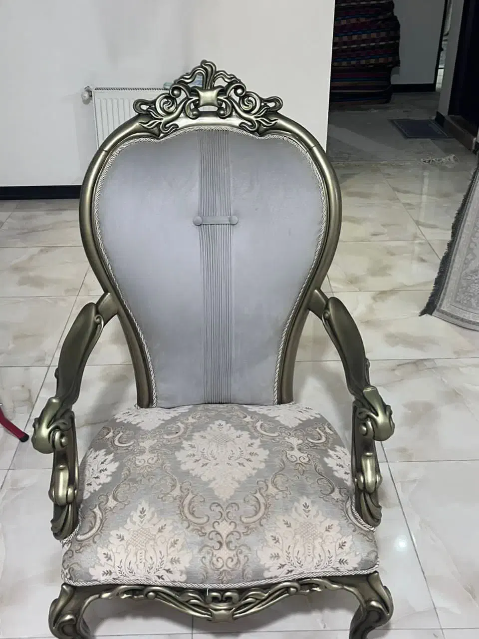 مبل کلاسیک ۷نفره|مبلمان خانگی و میز عسلی|آمل, |دیوار