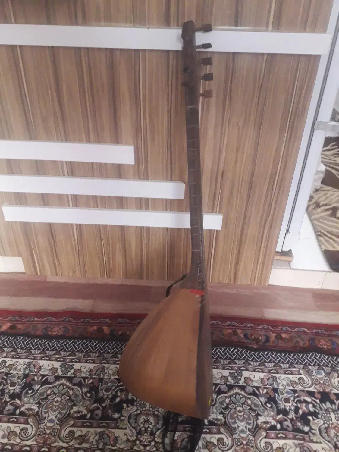 سازقوپوز|سازهای سنتی|تبریز, |دیوار