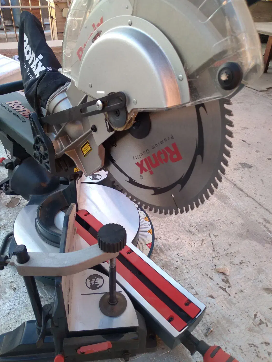 فارسی بر گردبر دریل|ابزارآلات|صباشهر, |دیوار