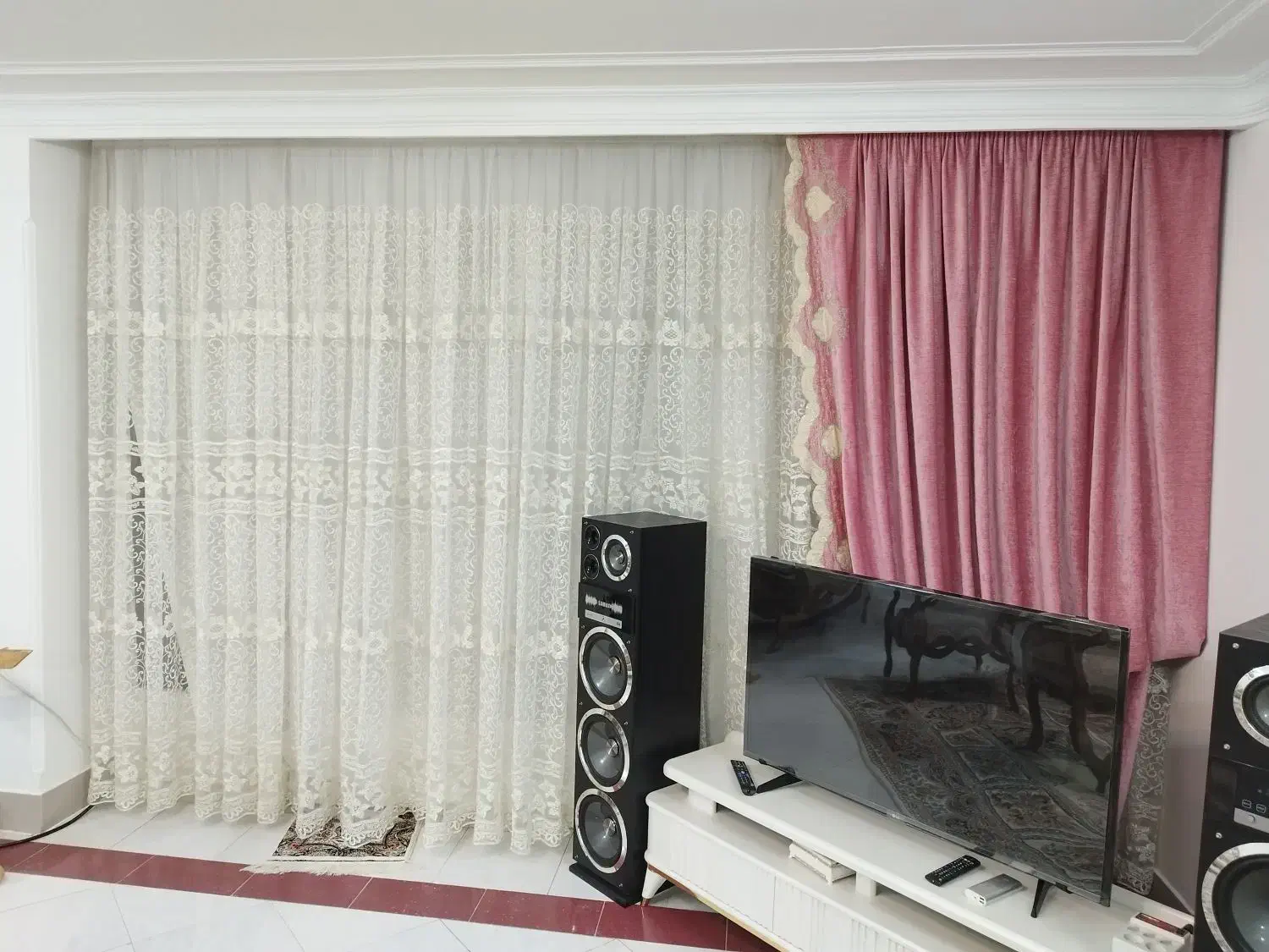 پرده به صورت کامل و تک|پرده، رانر، رومیزی|اصفهان, بهارستان|دیوار