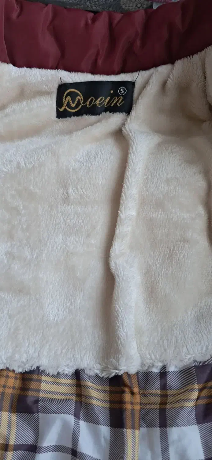 کاپشن بچه گونه سایز ۵|کفش و لباس بچه|کاشان, فاز ۲ ناجی آباد|دیوار