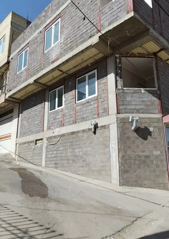 فروش منزل ویلای ۲طبقه|فروش خانه و ویلا|سقز, |دیوار