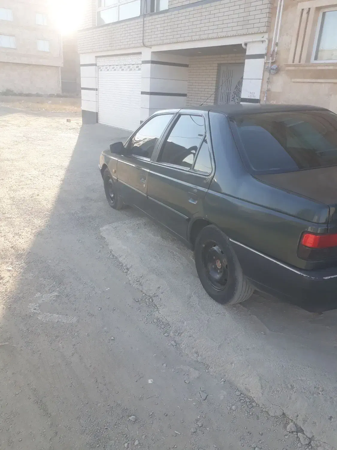 فروش ۴۰۵ مدل ۸۲|خودرو سواری و وانت|قروه, |دیوار