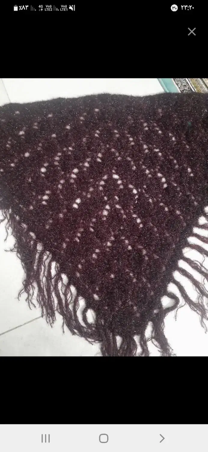 شنل رنگ قرمز|لباس|رودهن, |دیوار