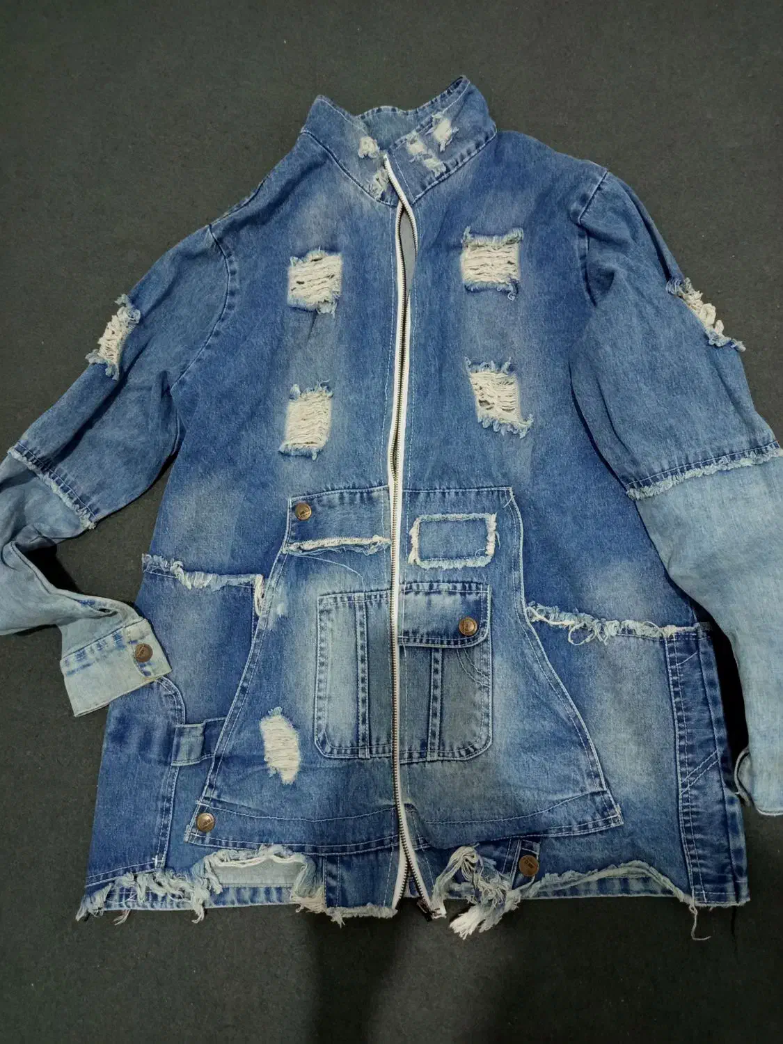 کت جین|لباس|مراغه, |دیوار