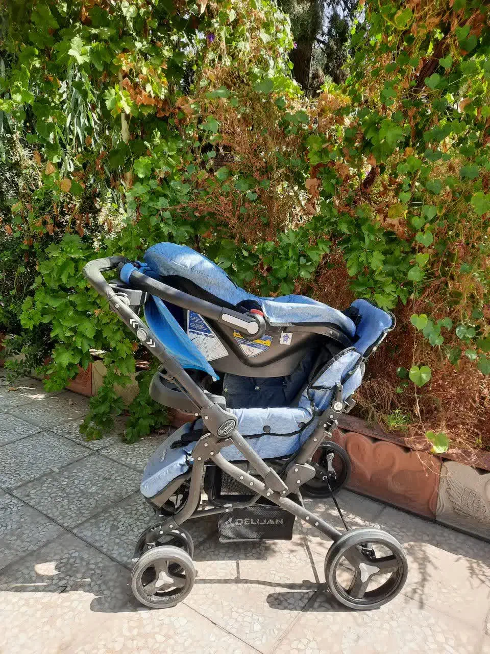 کالسکه نو|کالسکه و لوازم جانبی|فولادشهر, B4|دیوار