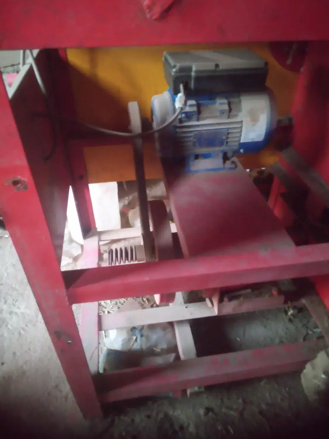 علف خردکن|ماشینآلات صنعتی|زنجانرود, |دیوار