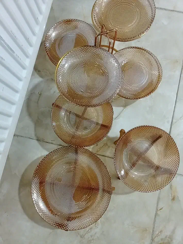 جای شیرینی جای شکلاتی|ظروف سرو و پذیرایی|نسیم‌شهر, |دیوار