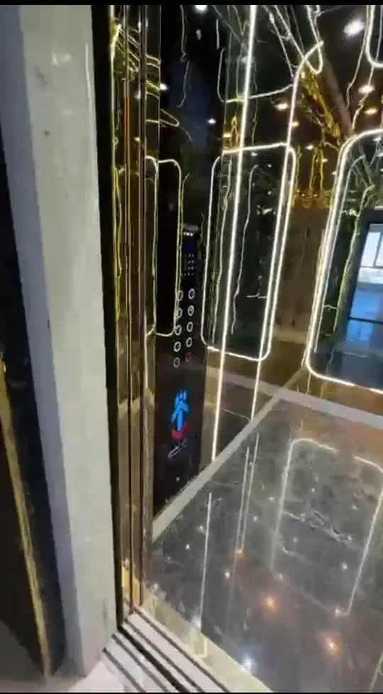 اجاره واحد نوساز اداری 85 متری در مرکز شهر سلماس|اجارهٔ دفتر کار، اتاق اداری، مطب|سلماس, |دیوار