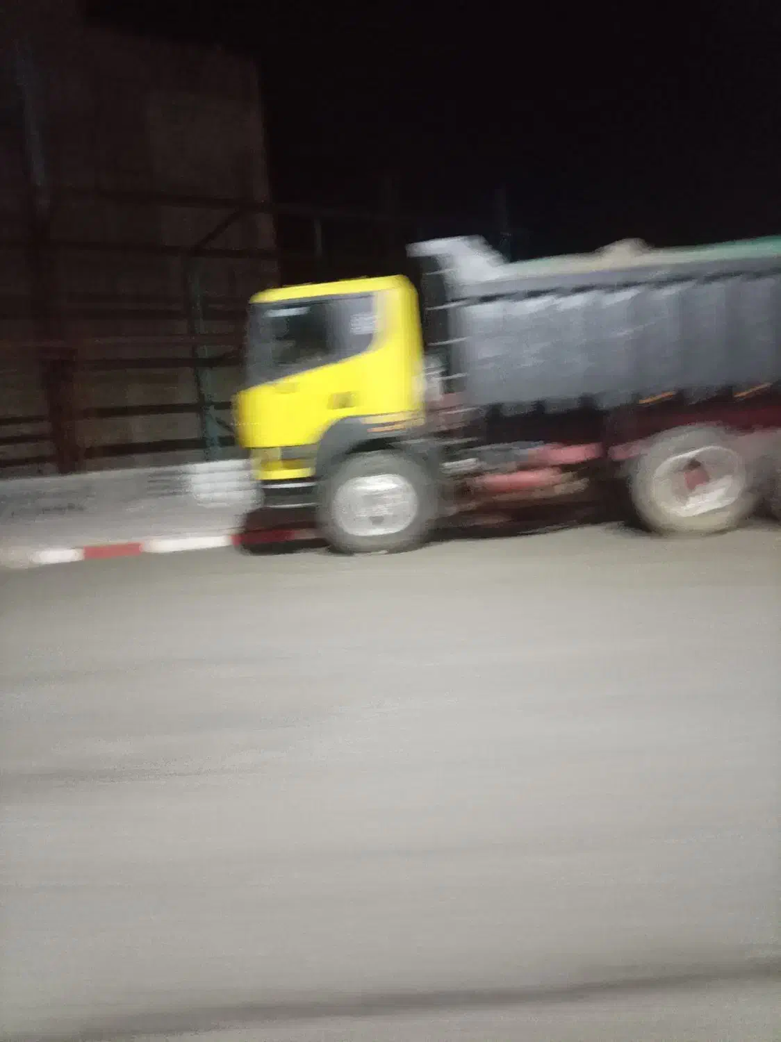 دهچرخ کمپرسی|خودرو سنگین|کرج, حصارک پایین|دیوار