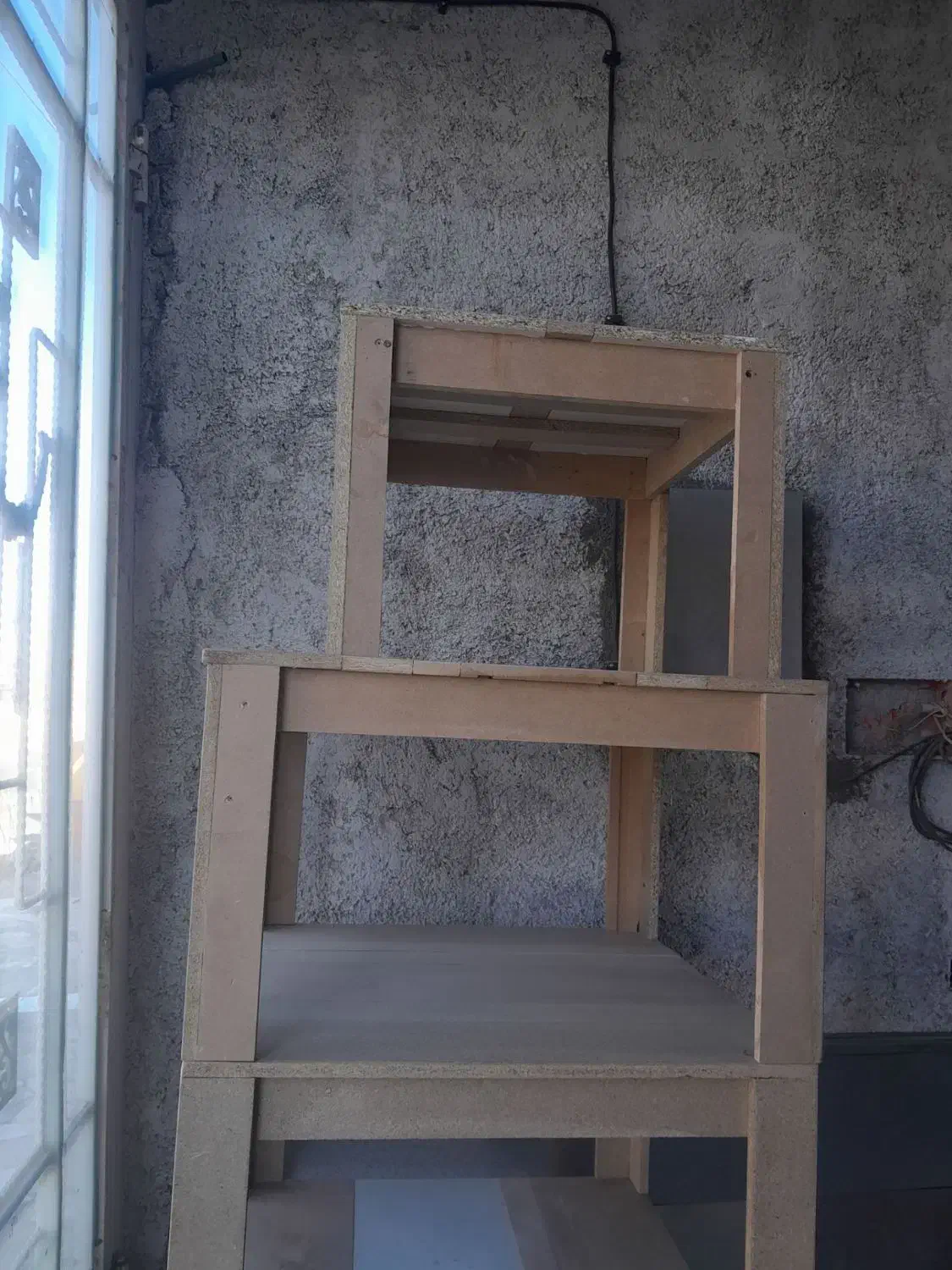 کُرسی|مبلمان خانگی و میز عسلی|بیرجند, |دیوار