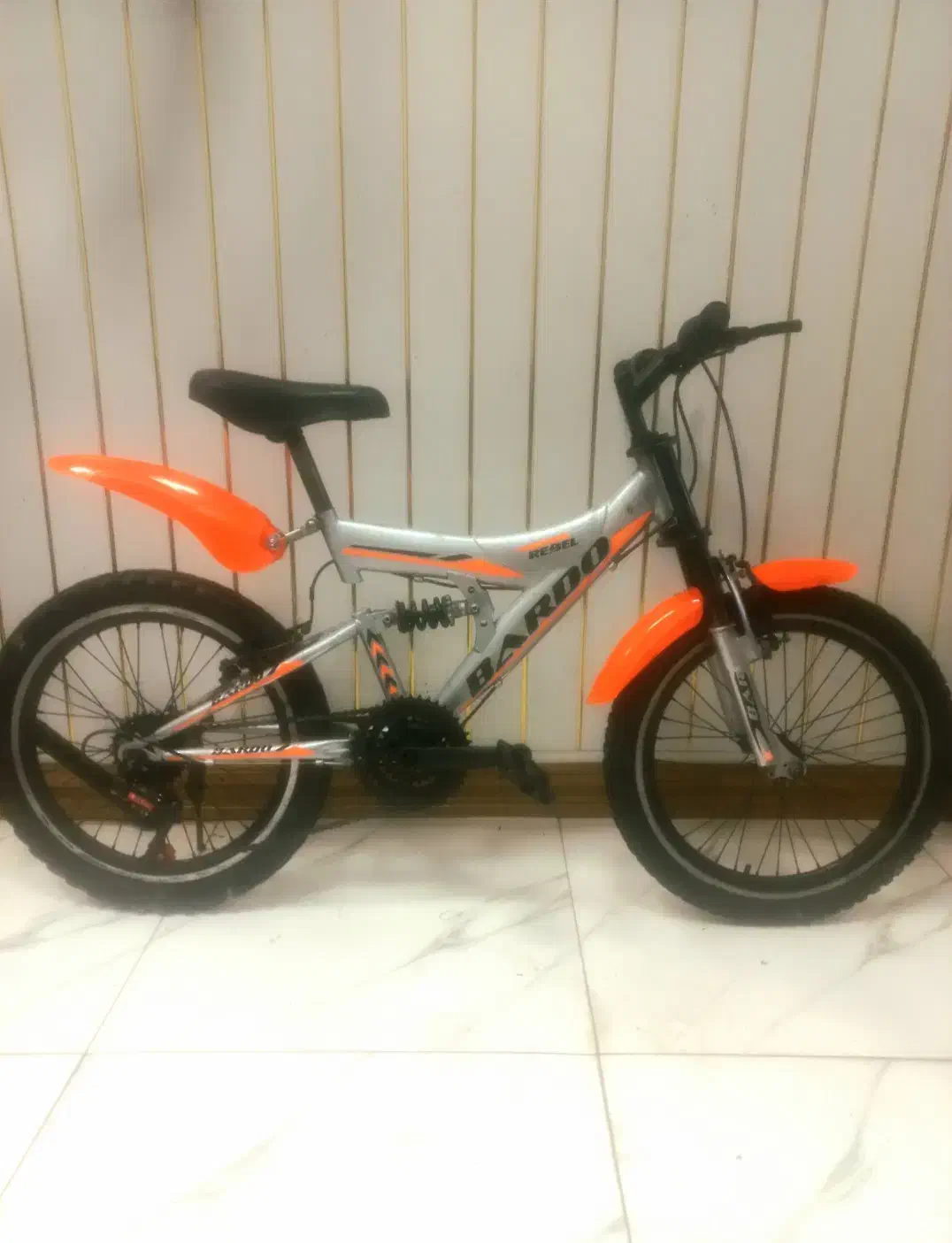 دوچرخه ۲۰ دنده ای کمک دار تمیز تمیز سالم سالم|دوچرخه، اسکیت، اسکوتر|قم, شاه ابراهیم|دیوار