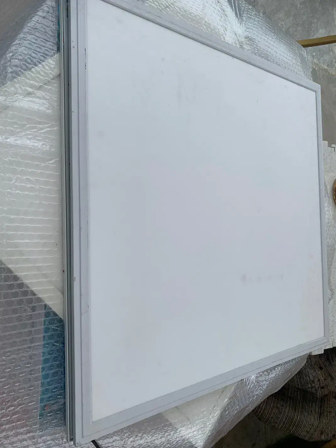 چراغ سقفی ۶۰ در ۶۰|لامپ و چراغ|نوشهر, |دیوار